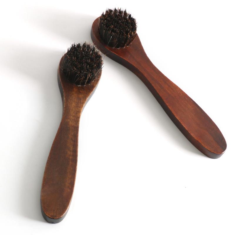 Brosse à chaussures en poils d - Sneaker Care Spray avis et prix
